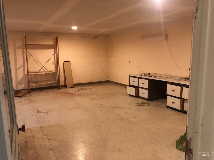 27 acre building space for your creative vision right on the - photo 45