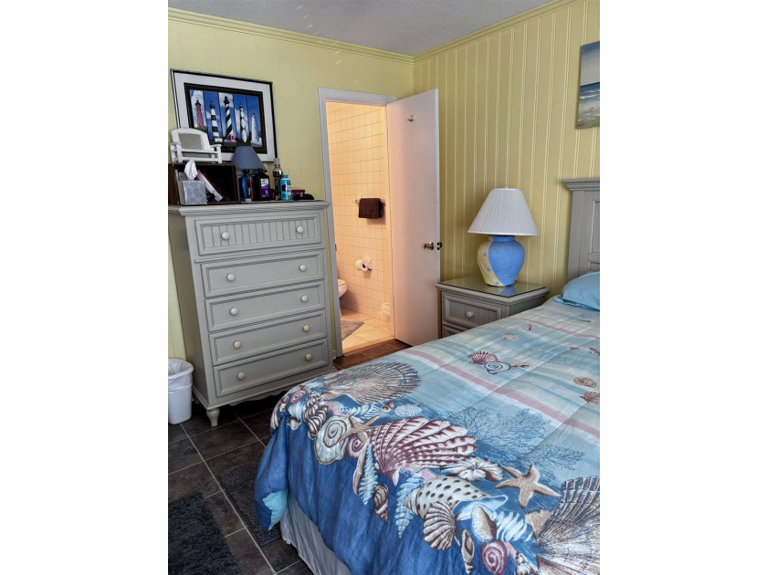 This is the condo that you've been waiting for! Beautifully - photo 16