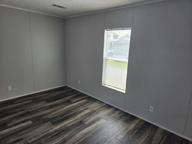 What's better than an apartment? Renting a home at Sunshine - photo 5