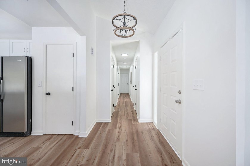 Welcome to your lakefront dream home in the highly sought-after - photo 15