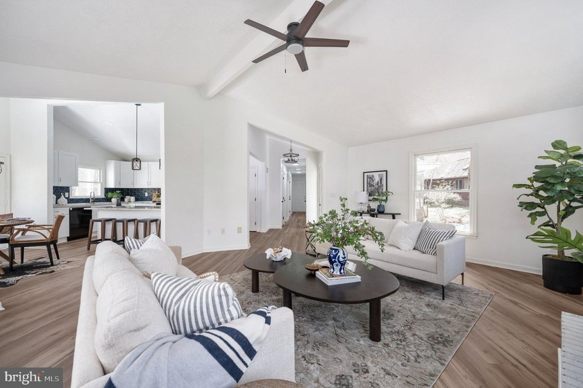 Welcome to your lakefront dream home in the highly sought-after - photo 21