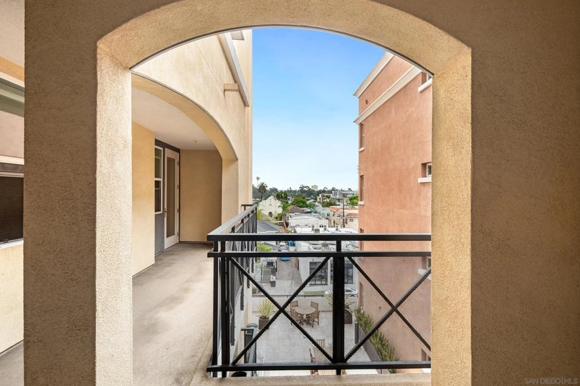 Elegant and inviting home in the highly desired Atlas - photo 7
