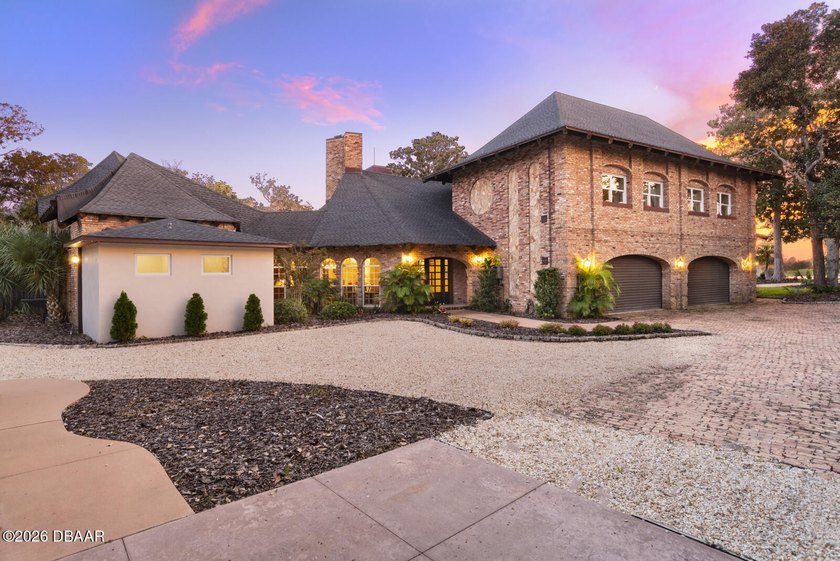 SPECTACULAR RIVERFRONT PRIVATE RESORT LIVING Welcome to an - photo 25