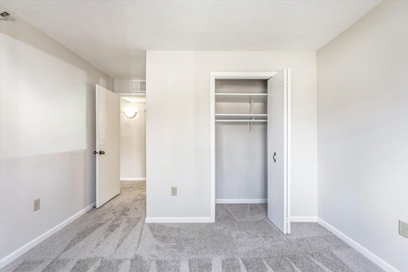 Easy Living Starts Here! Imagine coming home to a beautifully - photo 10