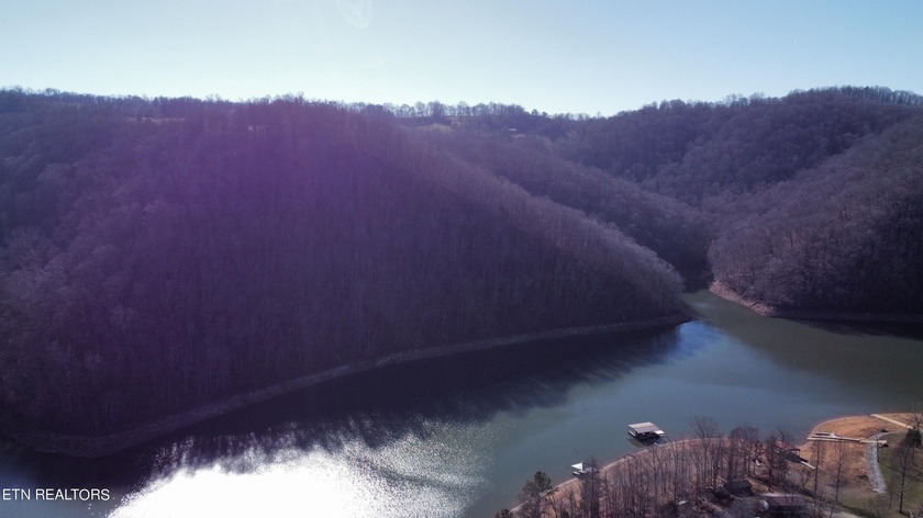 Want a large acreage tract with each individual lot having lake - photo 4