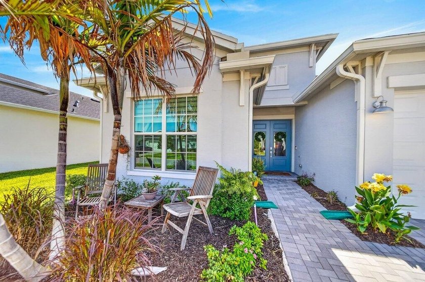 Discover the lakefront lifestyle you've been dreaming of in - photo 17