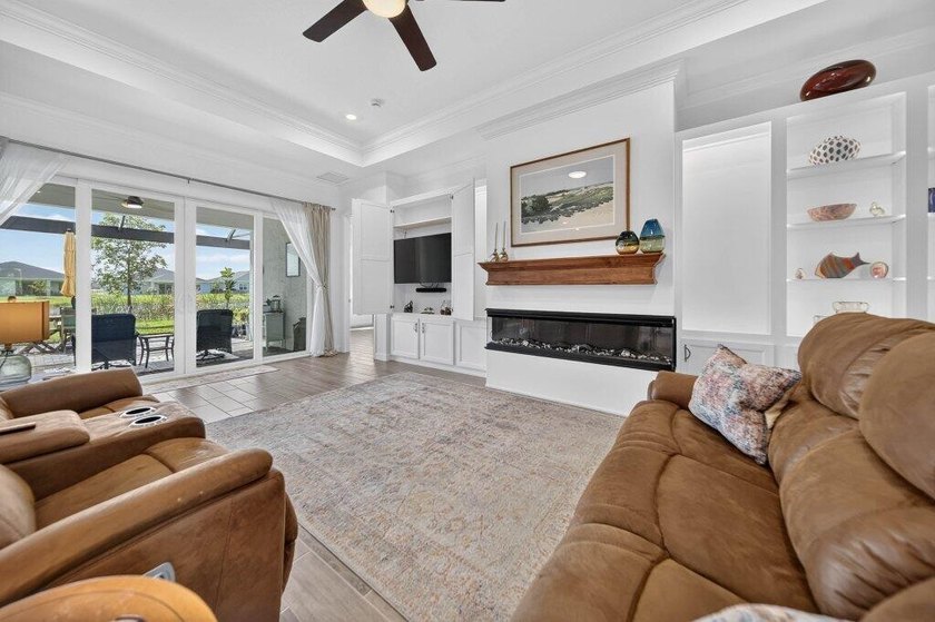 Discover the lakefront lifestyle you've been dreaming of in - photo 27