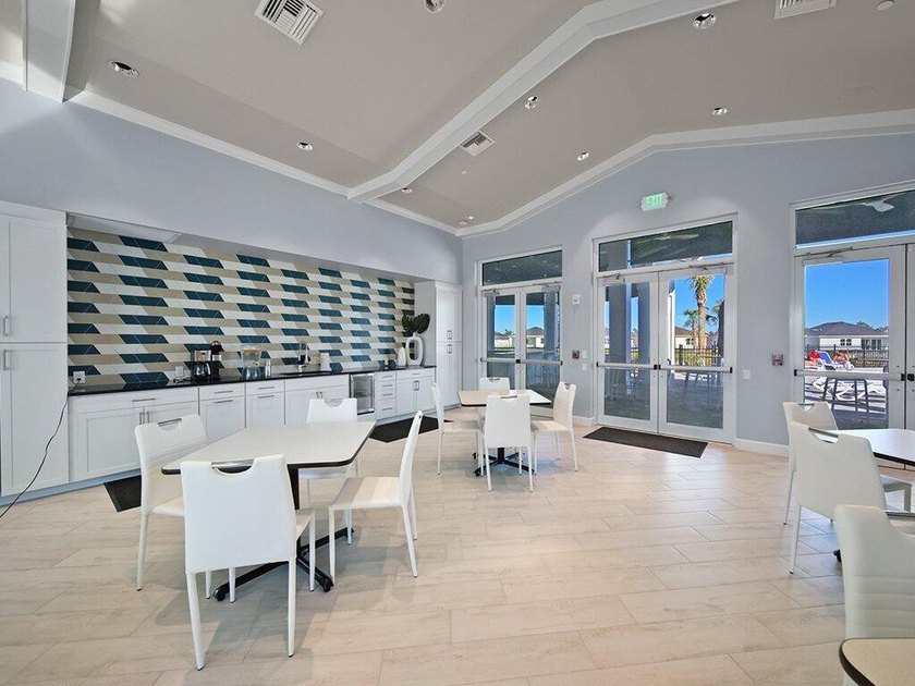 Discover the lakefront lifestyle you've been dreaming of in - photo 47