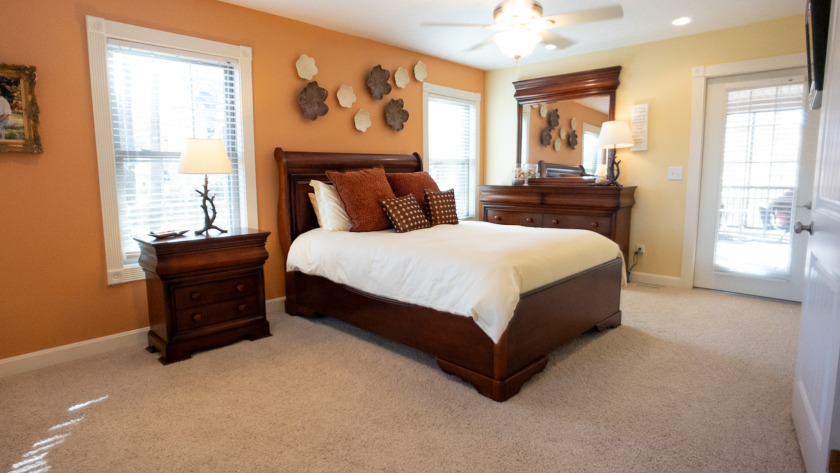 SOLD - BUT WE HAVE OTHERS!!  Comfy Craftsman! SOLD - photo 13