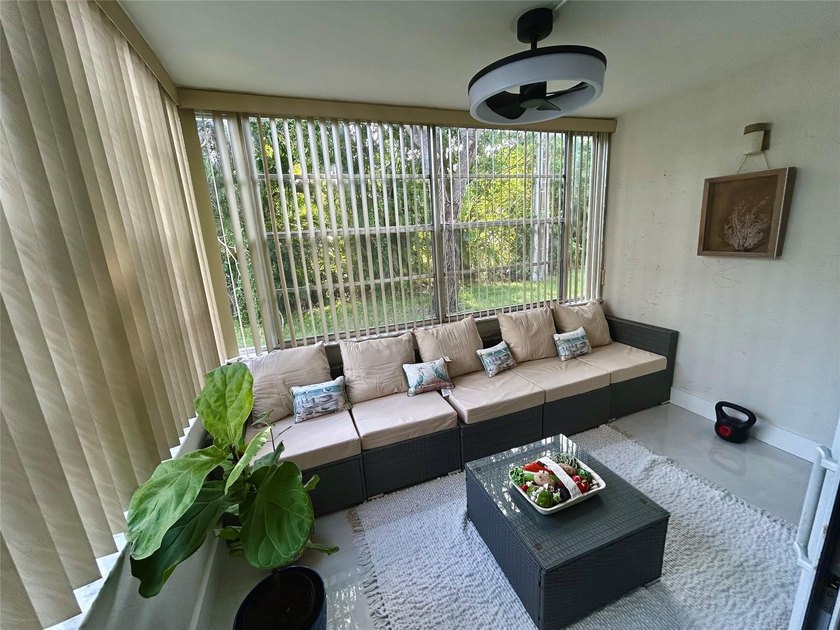 First-floor unit in the heart of Margate, completely remodeled - photo 3
