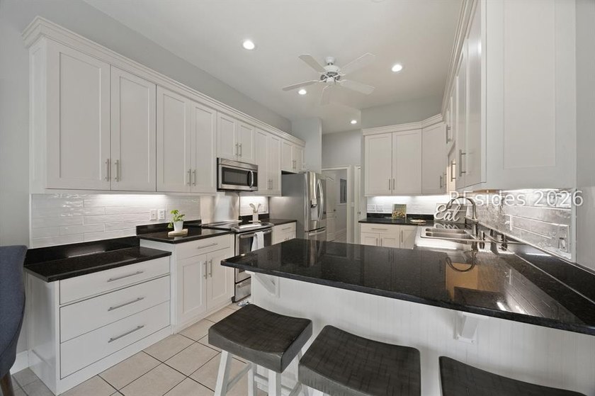 Welcome to 28 Fairway Drive in Rose Hill Plantation, a - photo 19