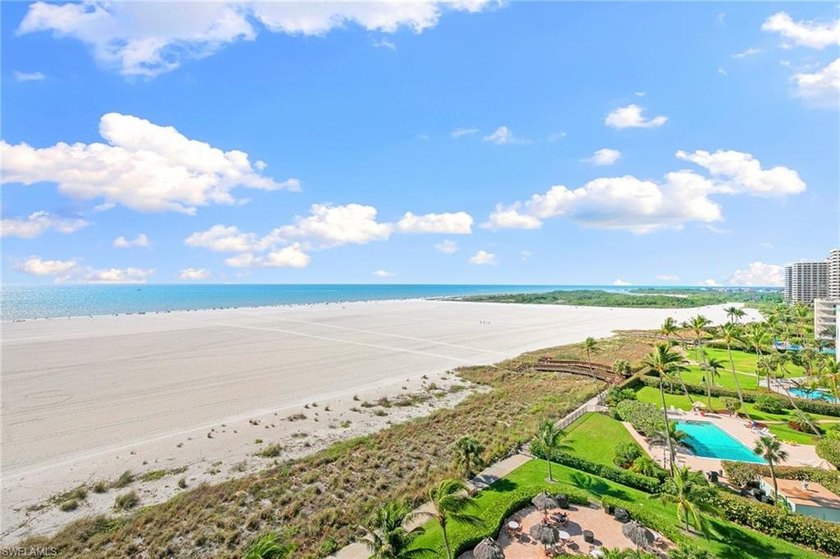 Wake up to the soothing sound of the Gulf and embrace the - photo 23