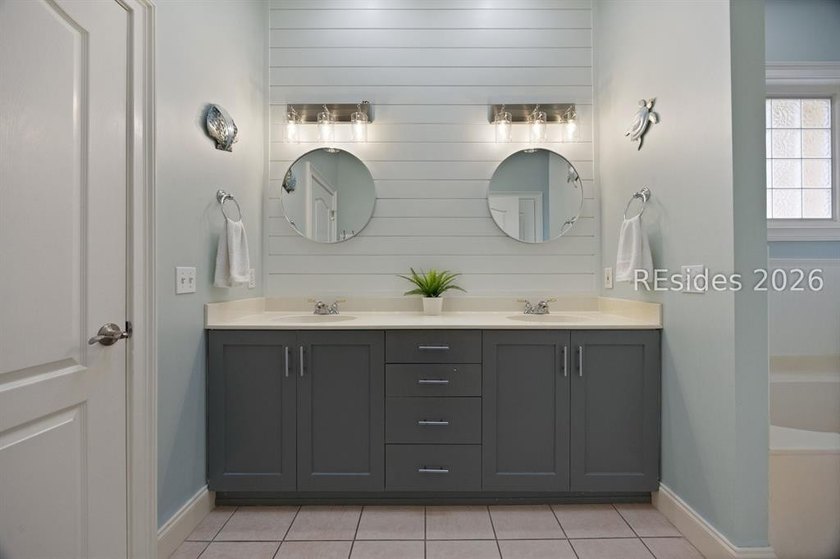 Welcome to 28 Fairway Drive in Rose Hill Plantation, a - photo 32