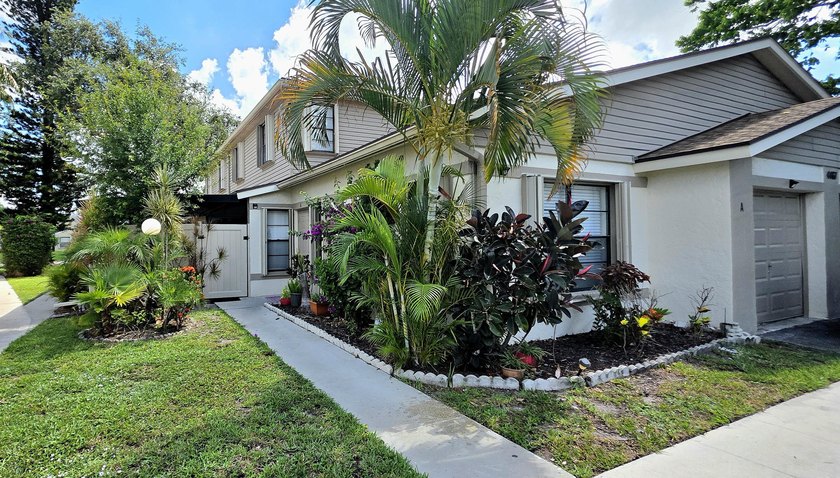 Welcome home to this beautifully upgraded 3 bedroom, 2 - photo 2