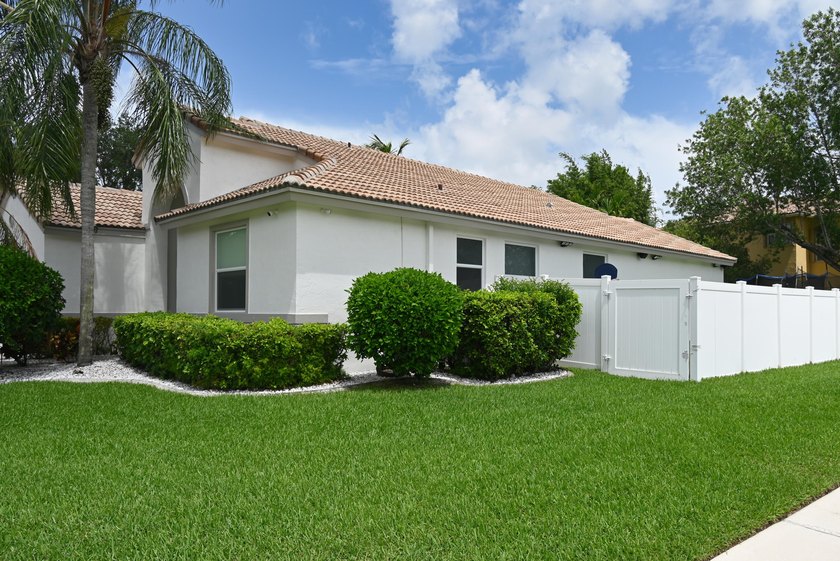 Welcome to this beautifully updated single-story home in the - photo 3