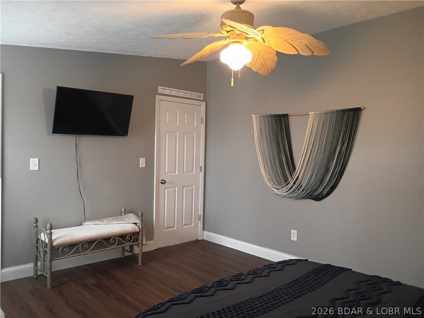 $20,000 Price Adjustment! 10.1 Acres close to town! Beautiful - photo 13
