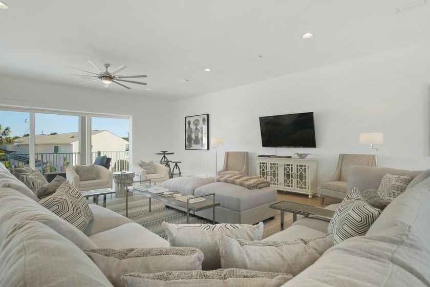 Welcome to Hypnautic - a luxury beach retreat spanning 6,650 - photo 22
