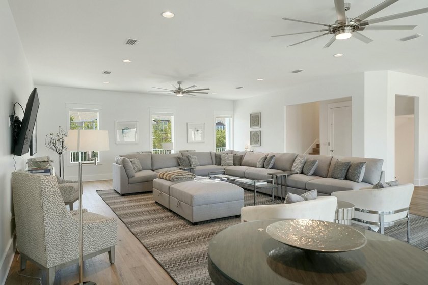 Welcome to Hypnautic - a luxury beach retreat spanning 6,650 - photo 24