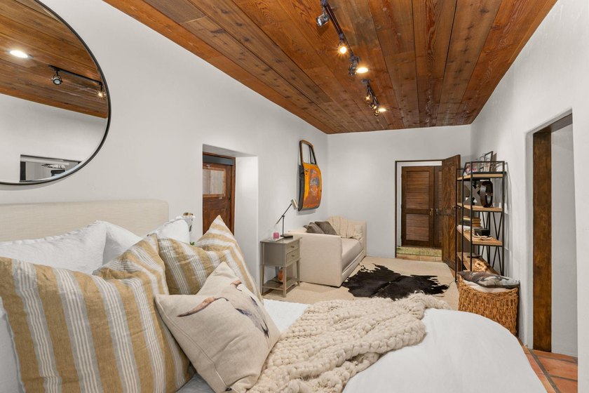 This exceptional 1.3-acre estate combines timeless architecture - photo 31