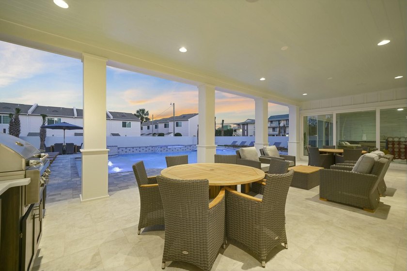 Welcome to Hypnautic - a luxury beach retreat spanning 6,650 - photo 44