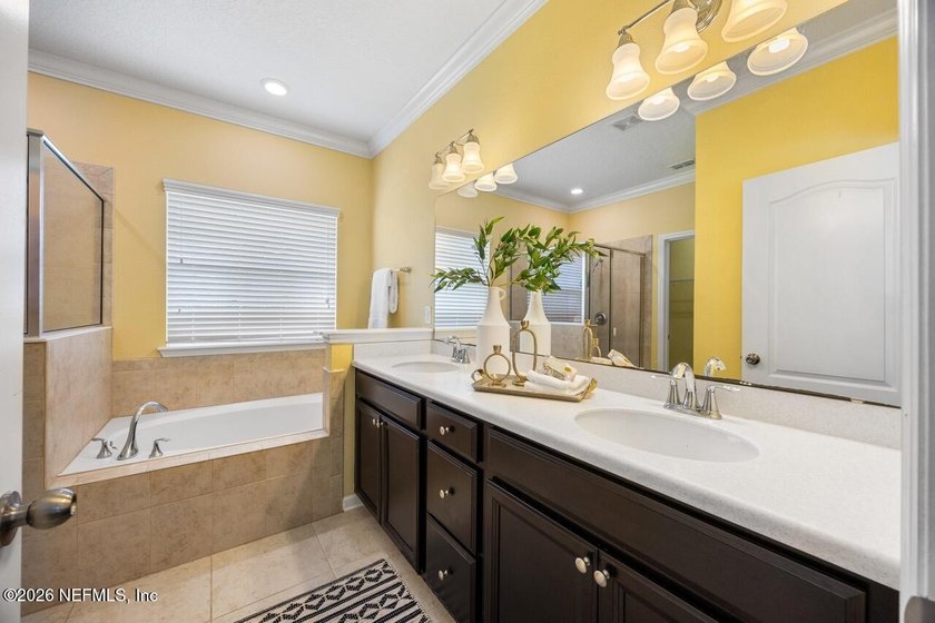 Beautiful Palencia home on an oversized 0.45-acre lot with - photo 22