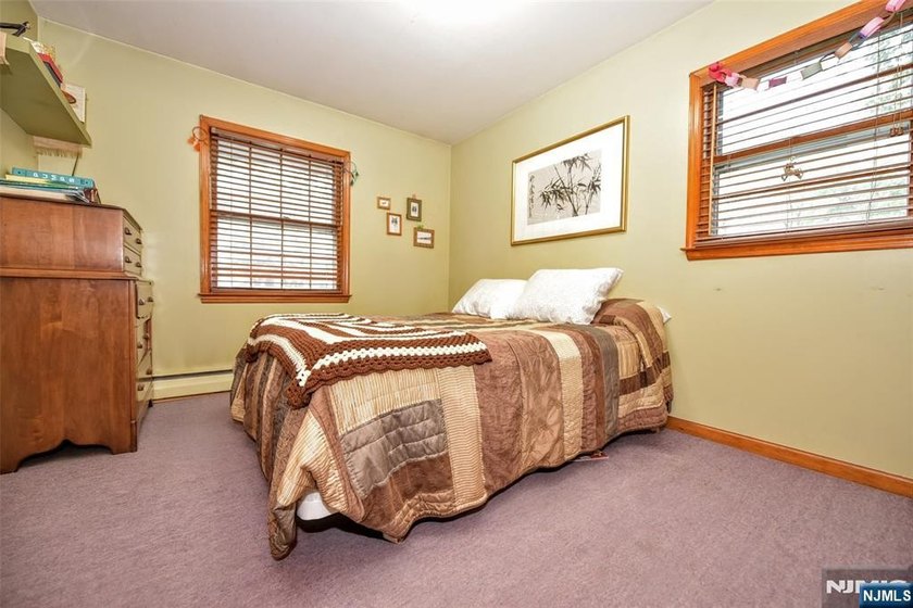 Opportunity awaits in this 3-bedroom, 1.5-bath ranch offering - photo 27