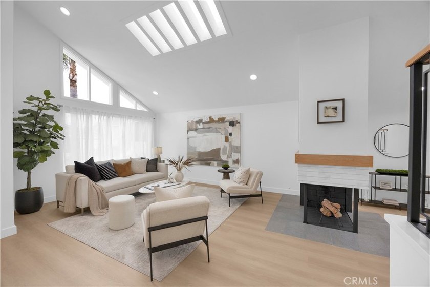 Welcome to 8792 Baywood Drive in the highly desirable Goldenwest - photo 6