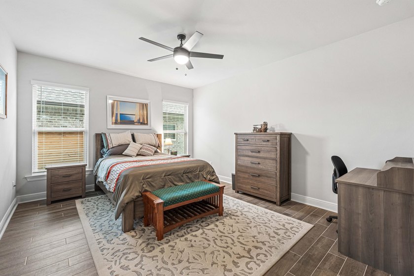 Welcome to 101 Hydrangea Boulevard, a beautifully designed - photo 14