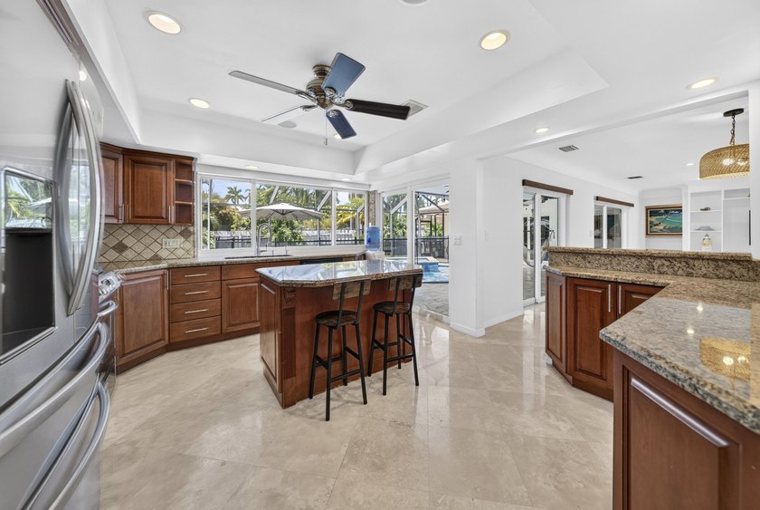 Beautifully updated home in fabulous community shows like a - photo 14