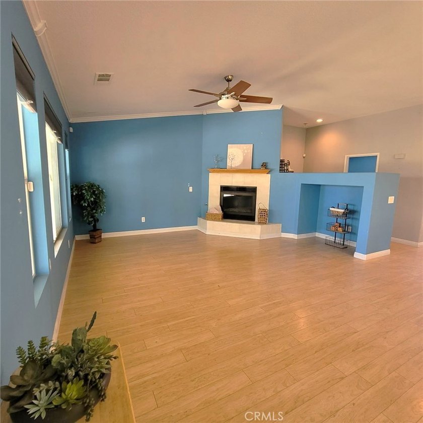 Investor opportunity in Perris. Call Terri Parker or Audra - photo 7