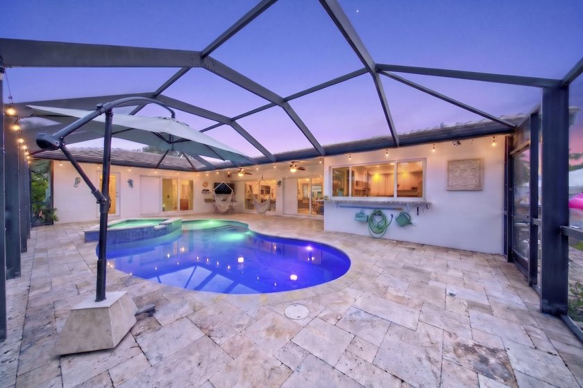 Beautifully updated home in fabulous community shows like a - photo 34
