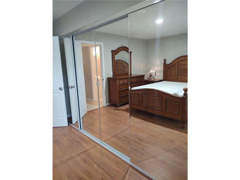 Clean and Neat 1 bedroom, 1 bath unit in 55+ Community in - photo 8
