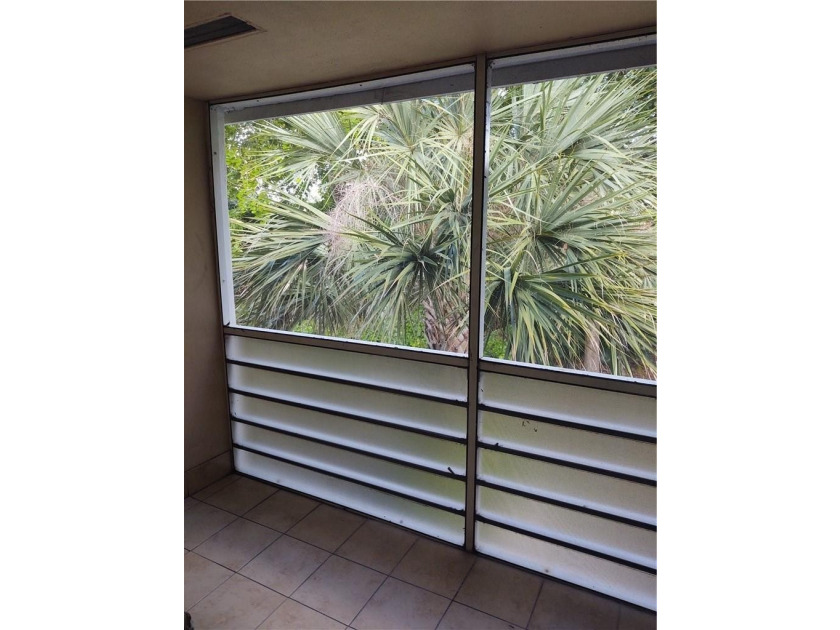 Clean and Neat 1 bedroom, 1 bath unit in 55+ Community in - photo 10