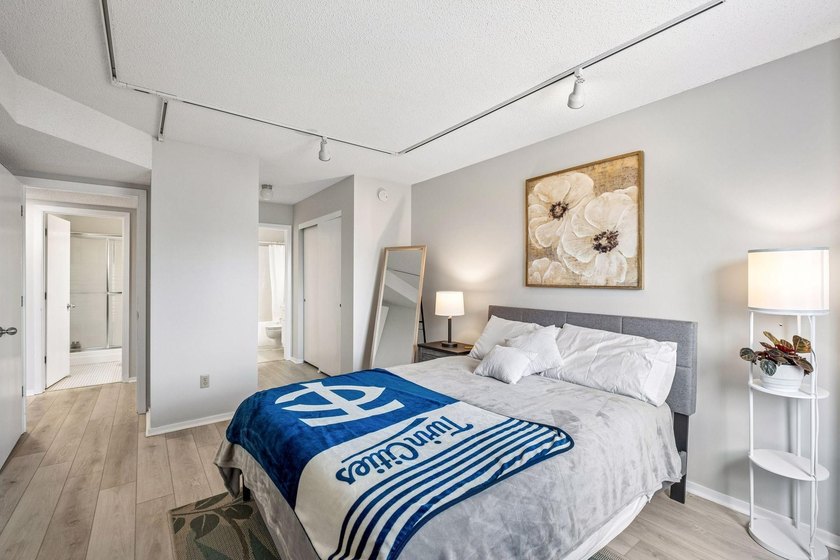 Welcome to this fabulous 2-bedroom, 2-bathroom condo at The - photo 23