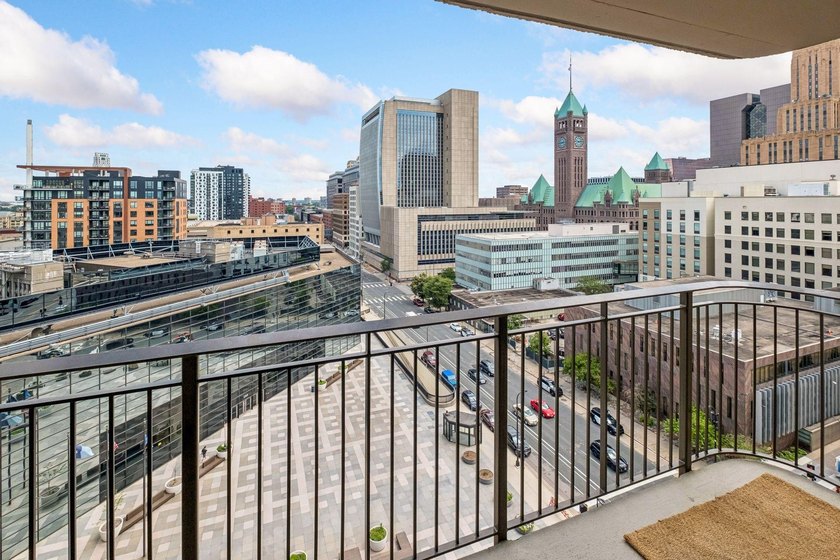 Welcome to this fabulous 2-bedroom, 2-bathroom condo at The - photo 31