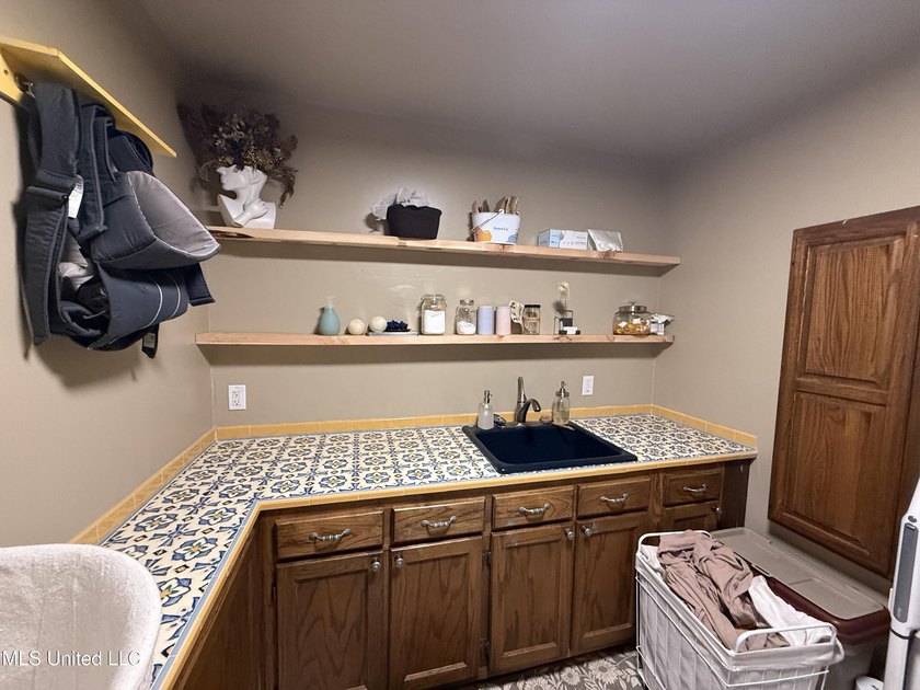 Step into this well built home located in the College Park area - photo 18