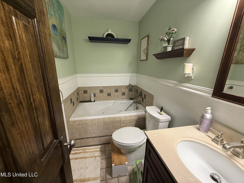 Step into this well built home located in the College Park area - photo 23