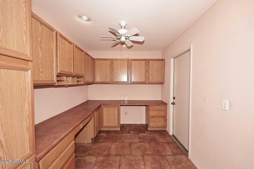 This beautiful, well-maintained 2-bedroom home with an office - photo 16