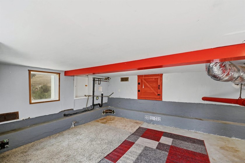 Situated on an extra-large, fully fenced lot, this beautifully - photo 22