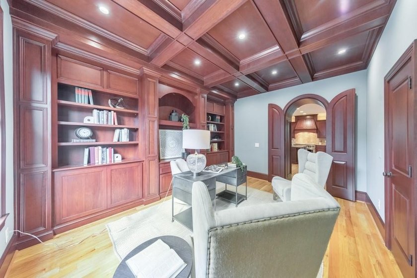 Luxury, convenience, and exceptional design come together in - photo 30