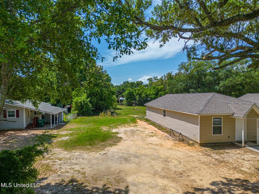 Great New Price on lot in Gulfport across from MGCCC on Switzer - photo 3