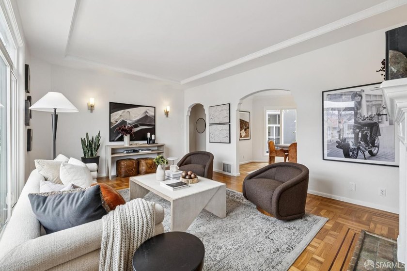 Introducing 1727 31st Avenue. This move-in ready designer home - photo 4