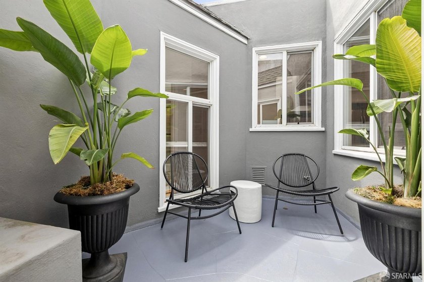 Introducing 1727 31st Avenue. This move-in ready designer home - photo 10
