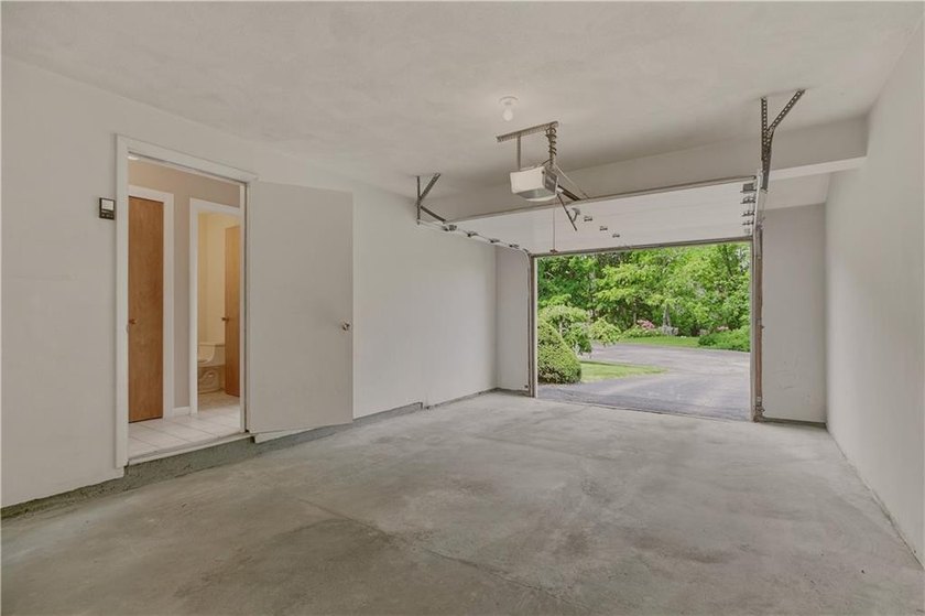New to the Market and Ready For Occupancy! In the Heart of - photo 12
