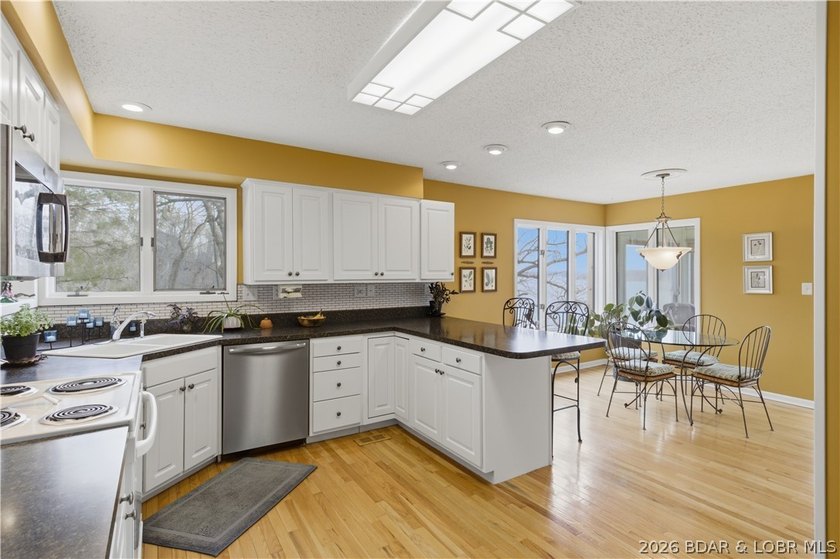 REDUCED--*1st time on Market in 20 years* Piece of Paradise - photo 15