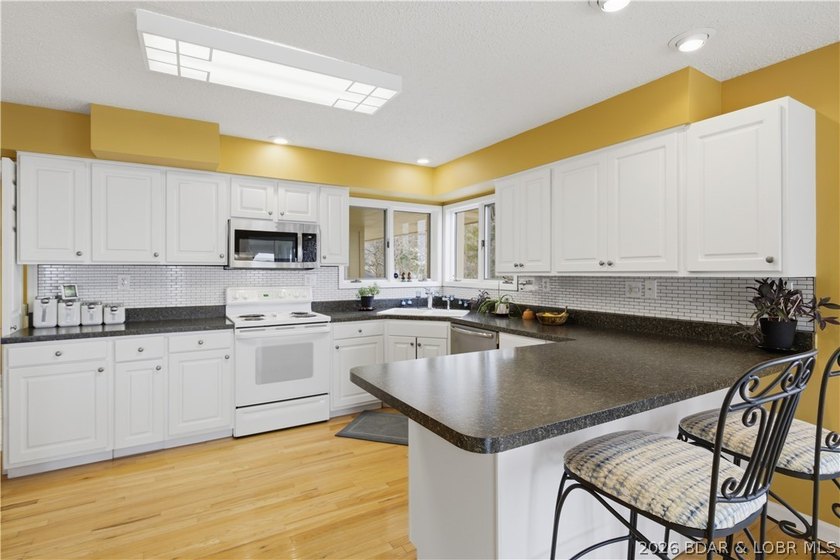 REDUCED--*1st time on Market in 20 years* Piece of Paradise - photo 16