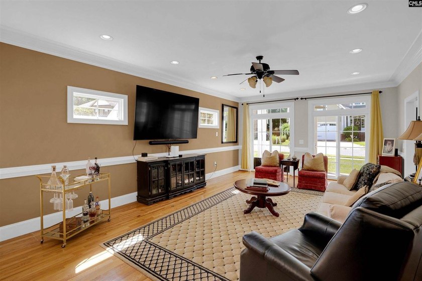 Welcome to your Charleston-style NextHome in the lake community - photo 16