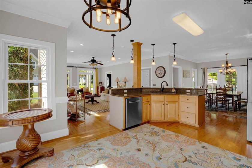 Welcome to your Charleston-style NextHome in the lake community - photo 21