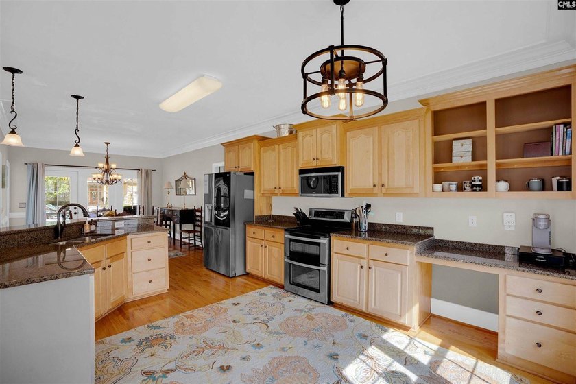 Welcome to your Charleston-style NextHome in the lake community - photo 22