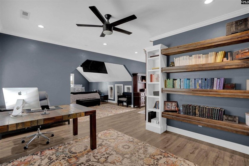Welcome to your Charleston-style NextHome in the lake community - photo 30